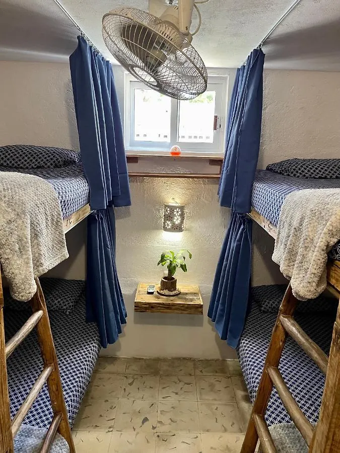Itze Hostel Isla Mujeres