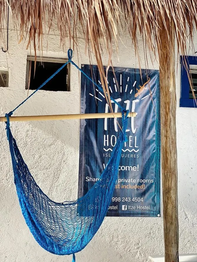 Itze Hostel Isla Mujeres